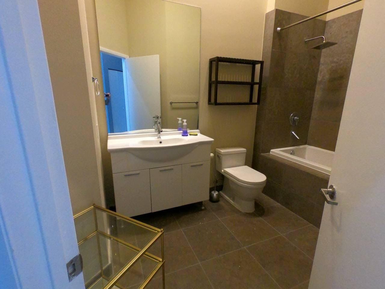 475 Brickell Avenue 1408, Miami, FL 33131 photo 10