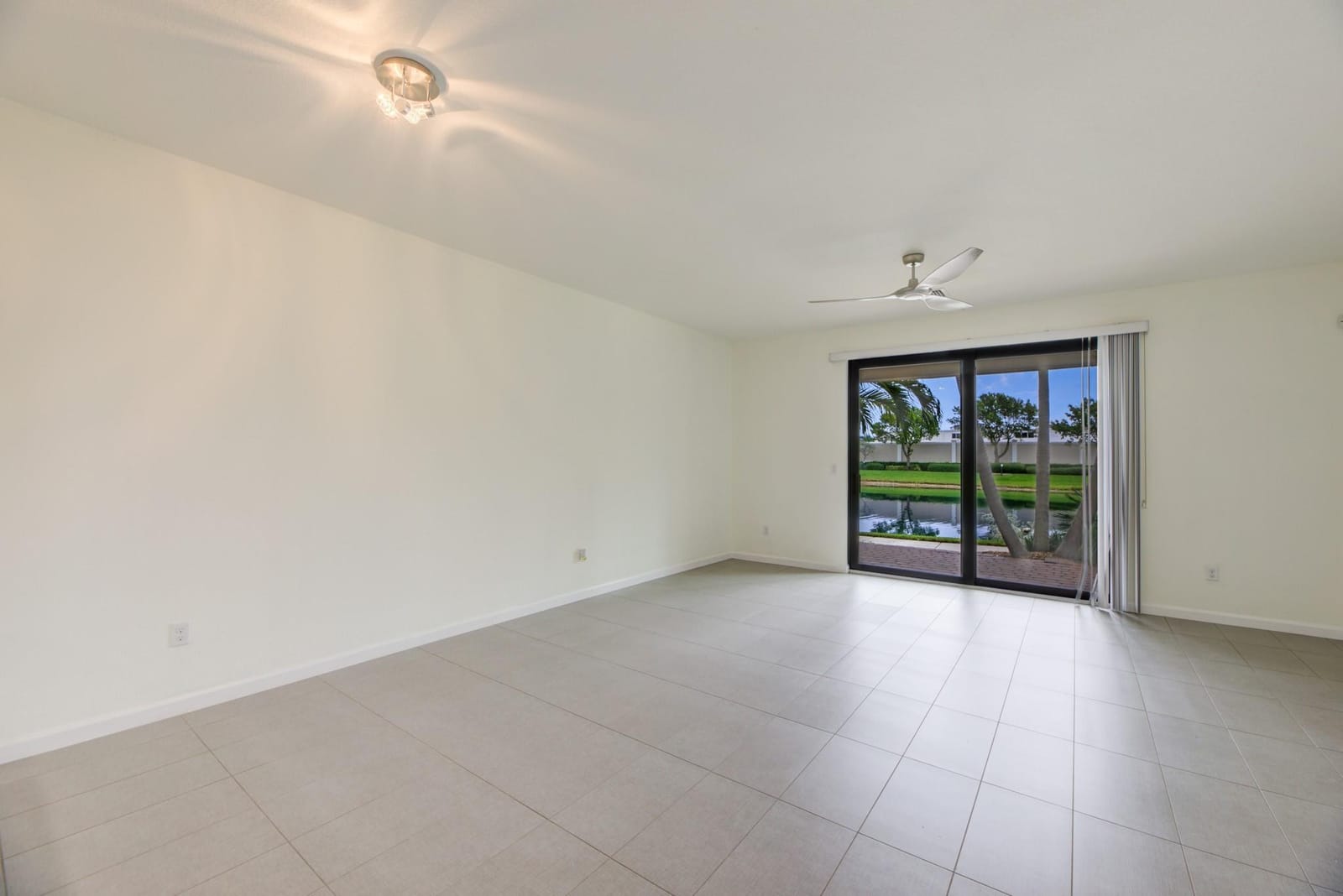4220 N Dixie Highway 75, Oakland Park, FL 33334 photo 11