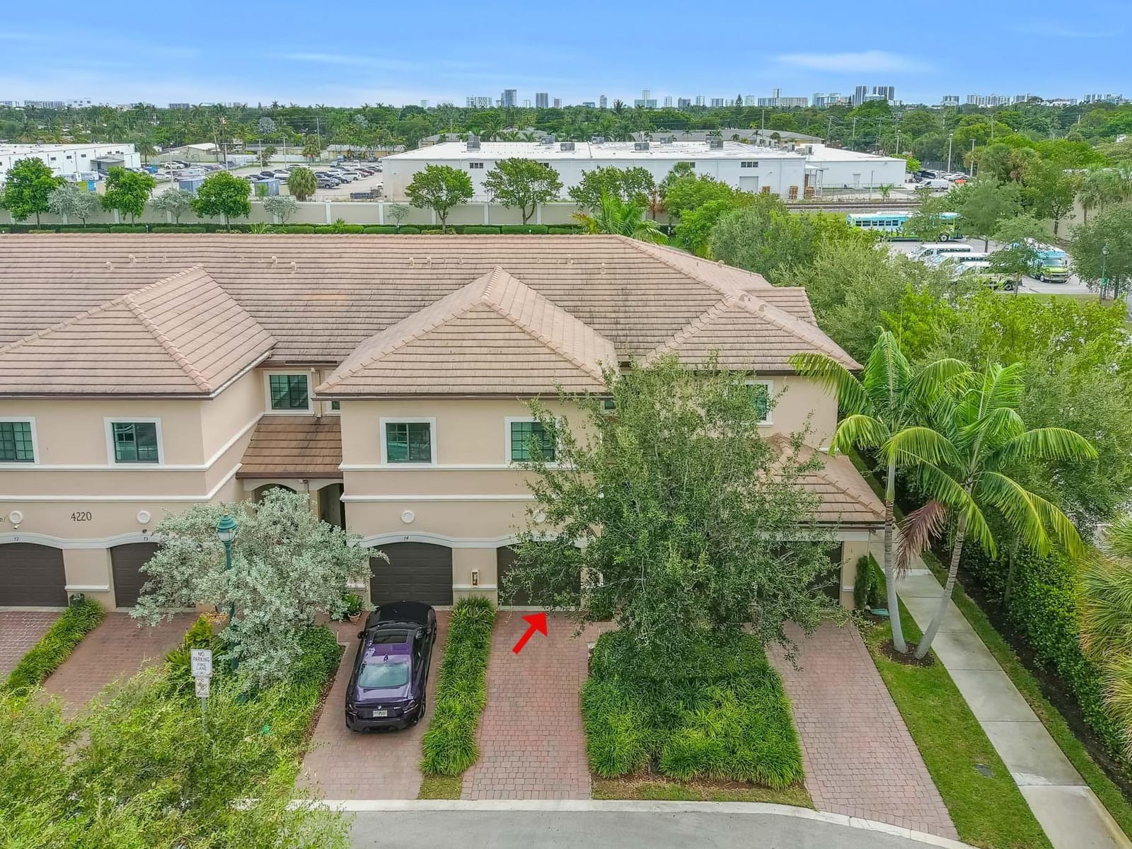 4220 N Dixie Highway 75, Oakland Park, FL 33334 photo 4