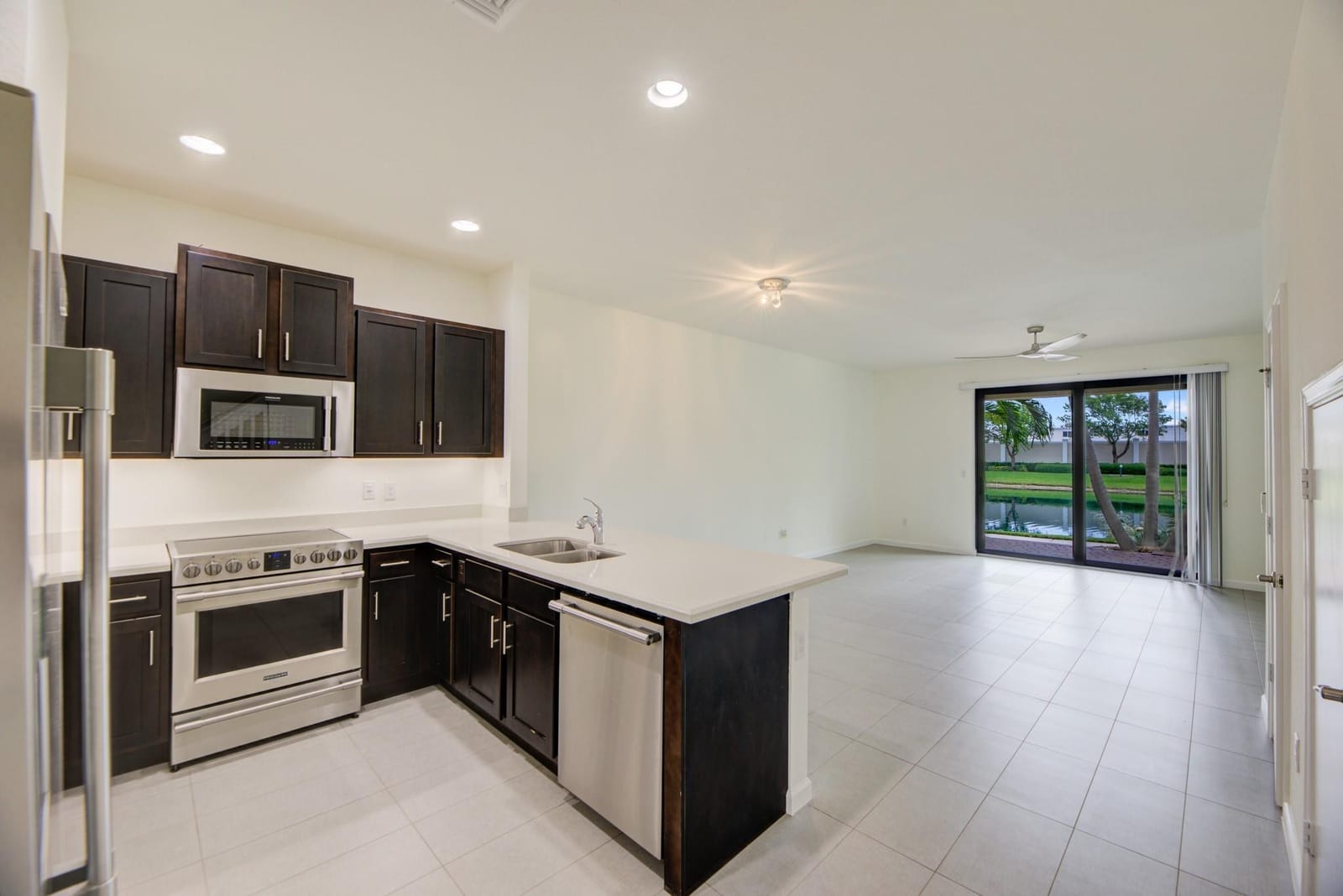 4220 N Dixie Highway 75, Oakland Park, FL 33334 photo 5