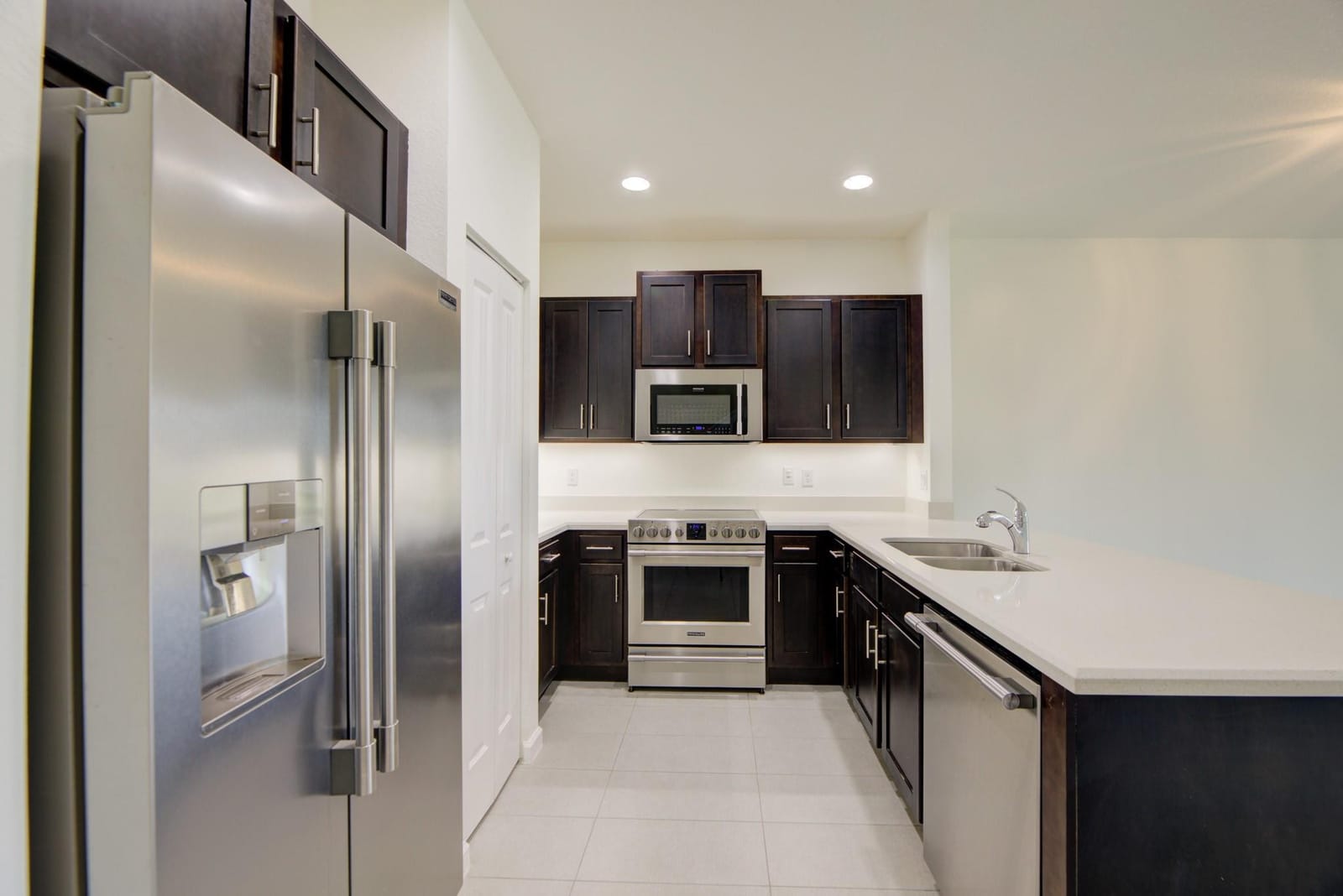 4220 N Dixie Highway 75, Oakland Park, FL 33334 photo 6