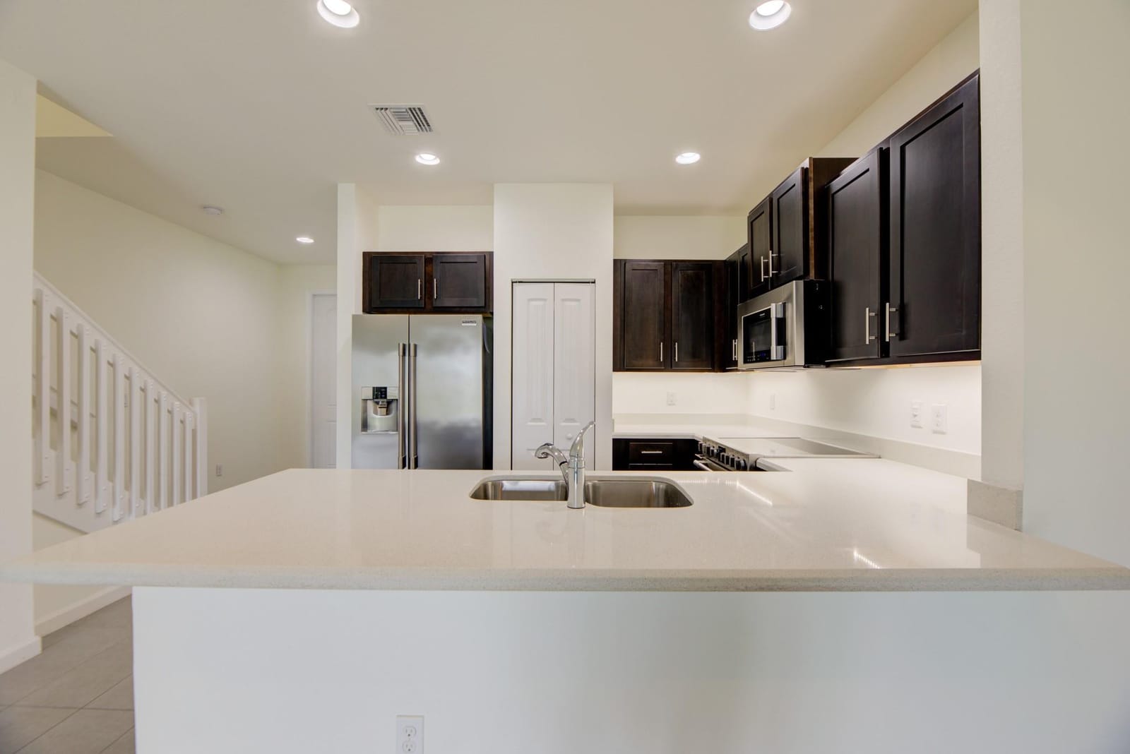4220 N Dixie Highway 75, Oakland Park, FL 33334 photo 8