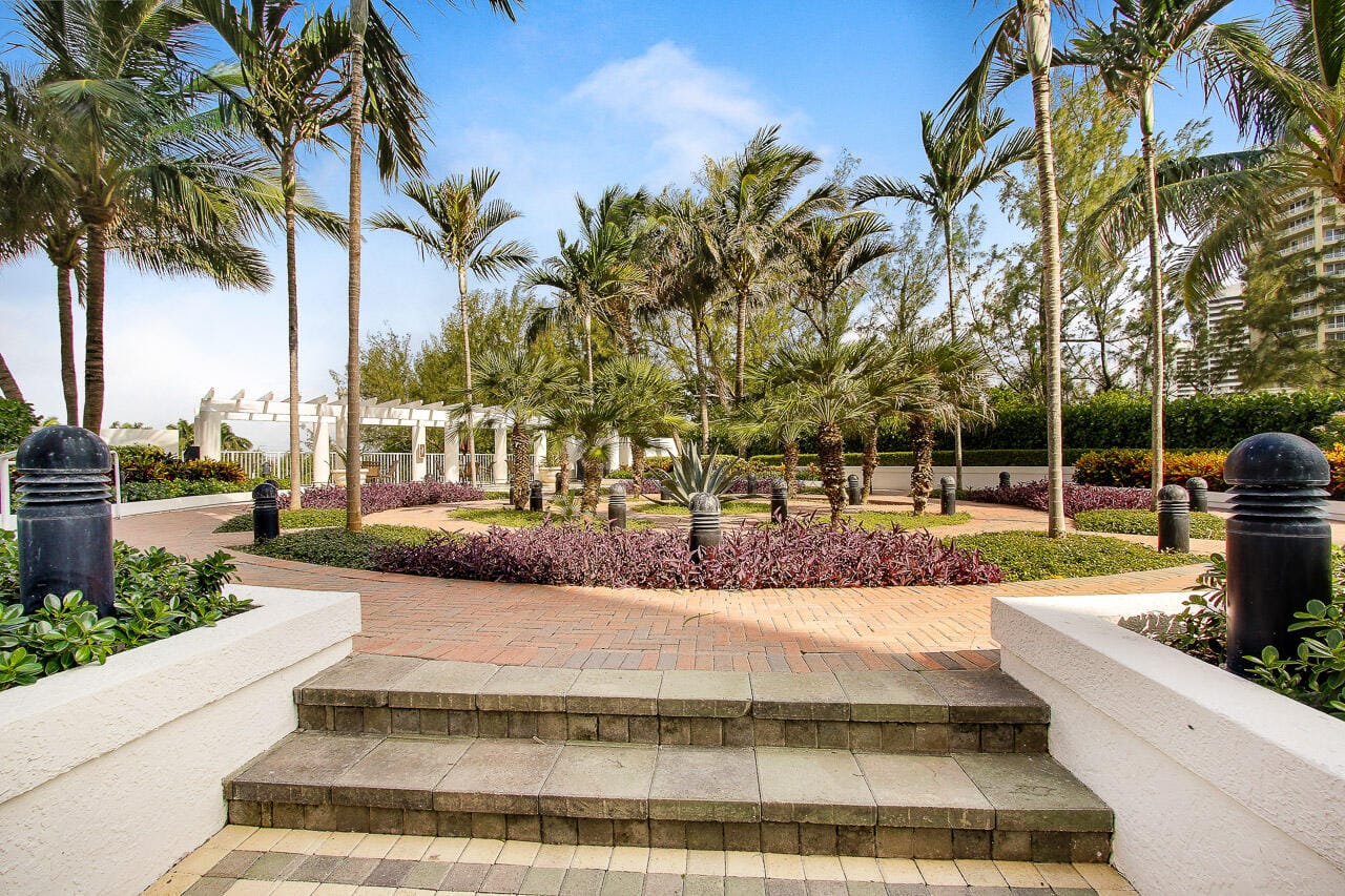 4600 N Ocean Drive 403, Singer Island, FL 33404 photo 29