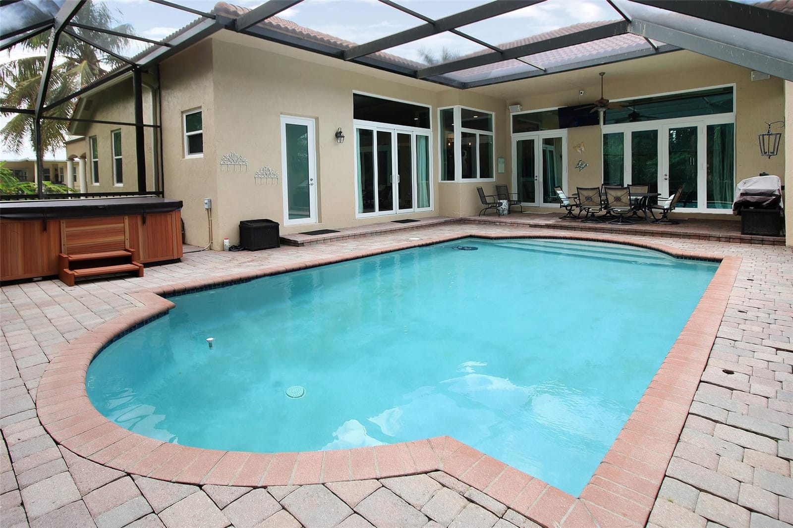 11660 NW 23rd Street — photo 2
