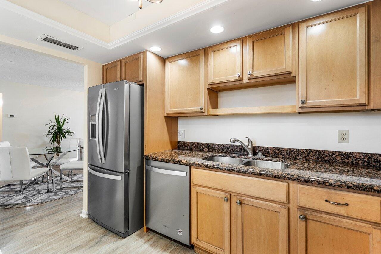1025 Sugar Sands Boulevard 162, Singer Island, FL 33404 photo 13