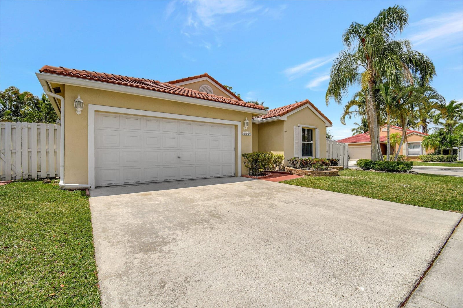 16590 NW 9th Street, Pembroke Pines, FL 33028 photo 12