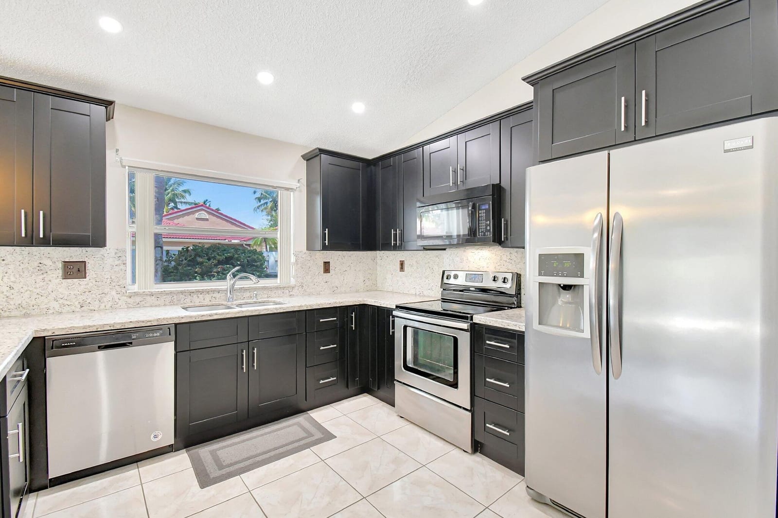 16590 NW 9th Street, Pembroke Pines, FL 33028 photo 21