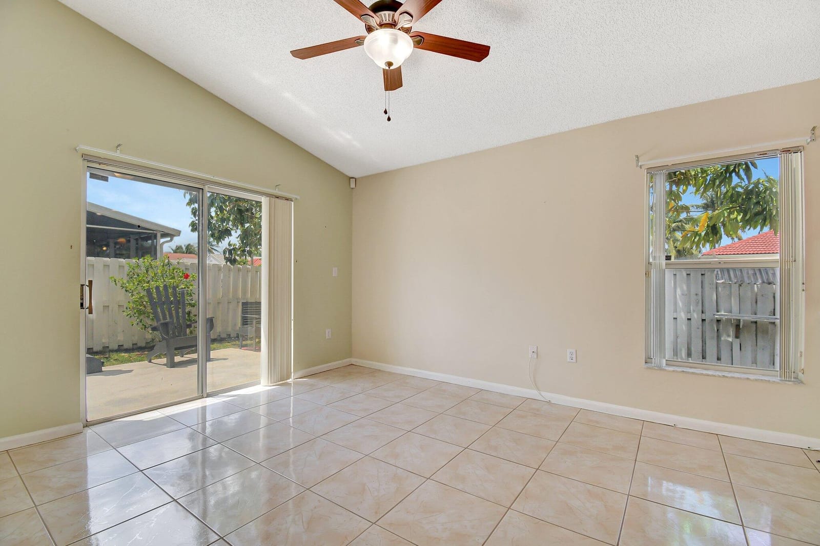 16590 NW 9th Street, Pembroke Pines, FL 33028 photo 24