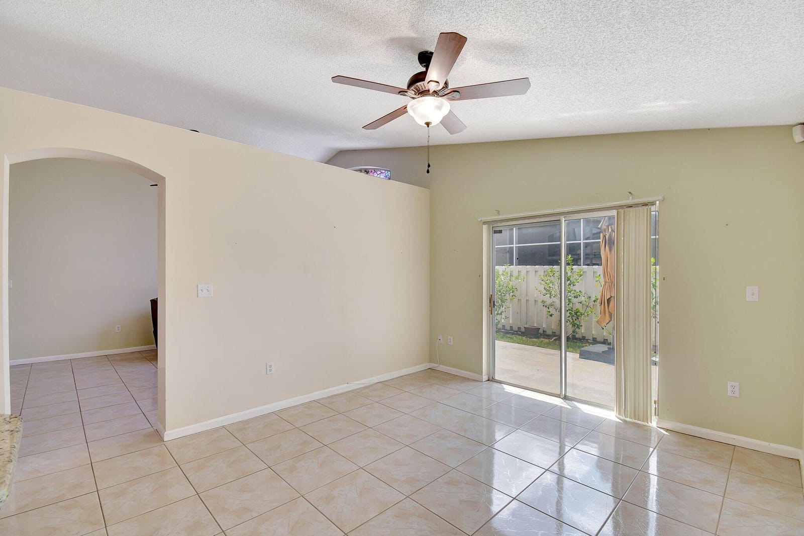 16590 NW 9th Street, Pembroke Pines, FL 33028 photo 25