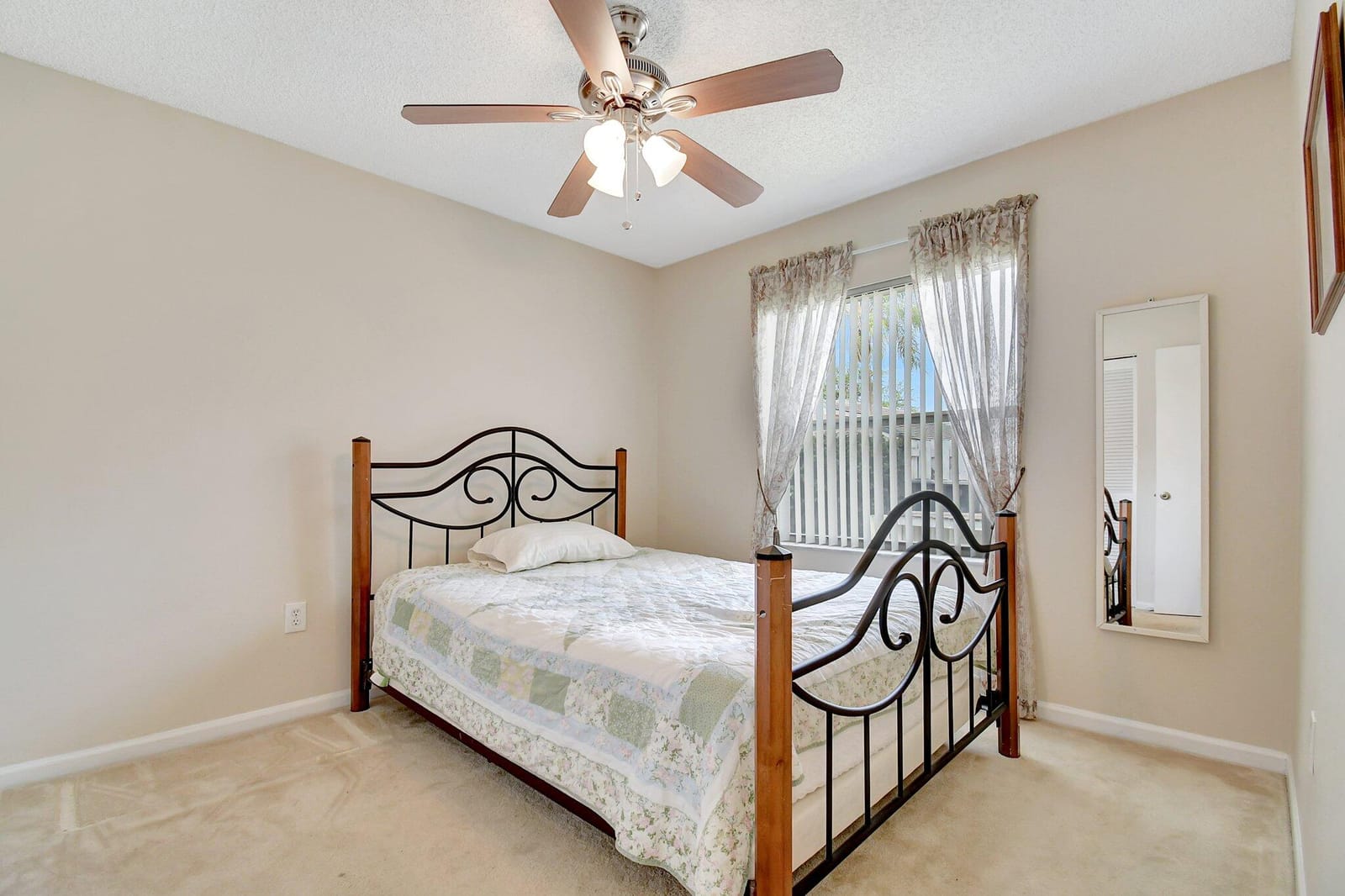 16590 NW 9th Street, Pembroke Pines, FL 33028 photo 27