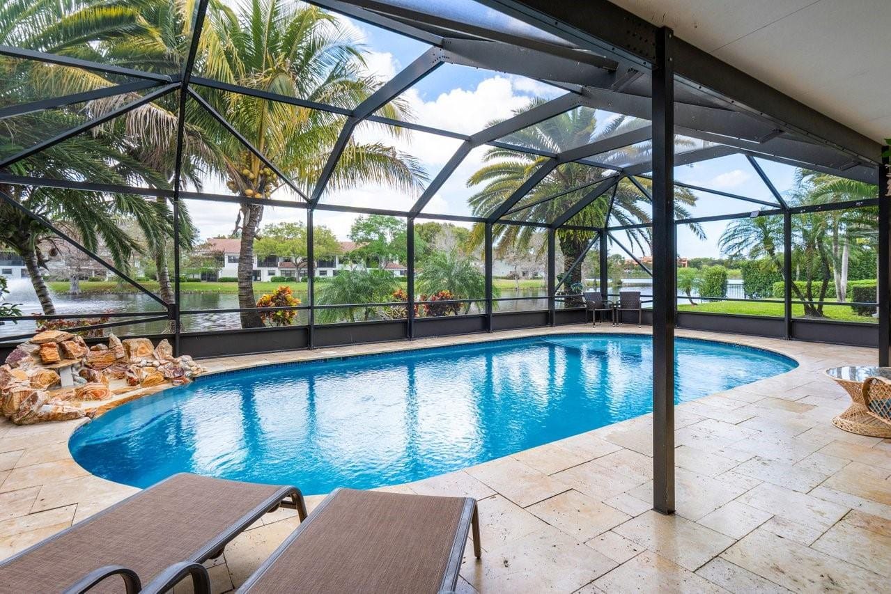 5 Aspen Court, Boynton Beach, FL 33436