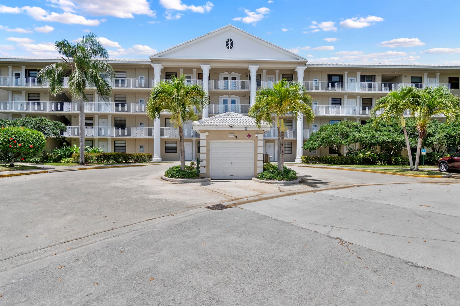 3515 Village Boulevard 205 — photo 2