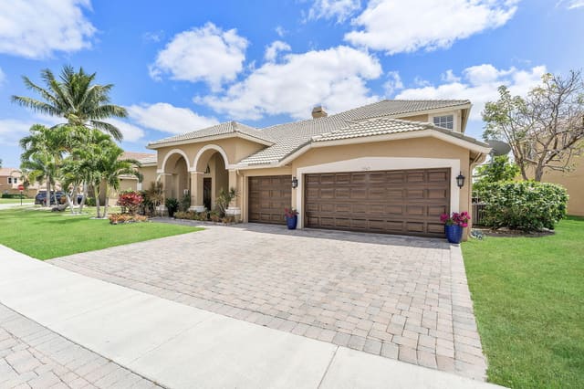 3943 W Hamilton Key, sold in Hamilton Bay, West Palm Beach, FL