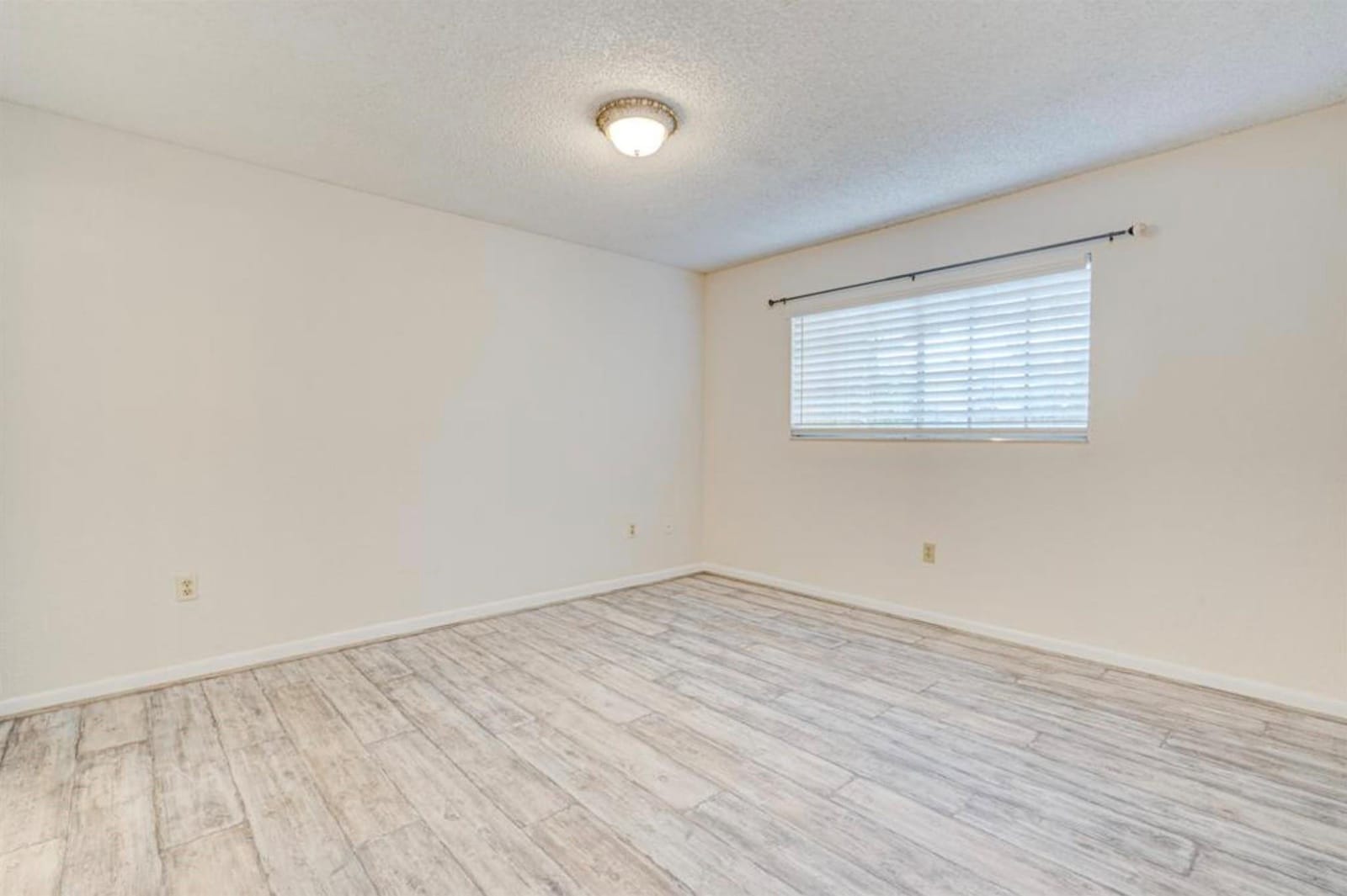 811 SE 4th Avenue 205C — photo 7