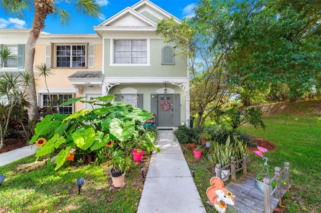 11050 Sand Piper Court, sold in Sanibel, Tamarac, FL