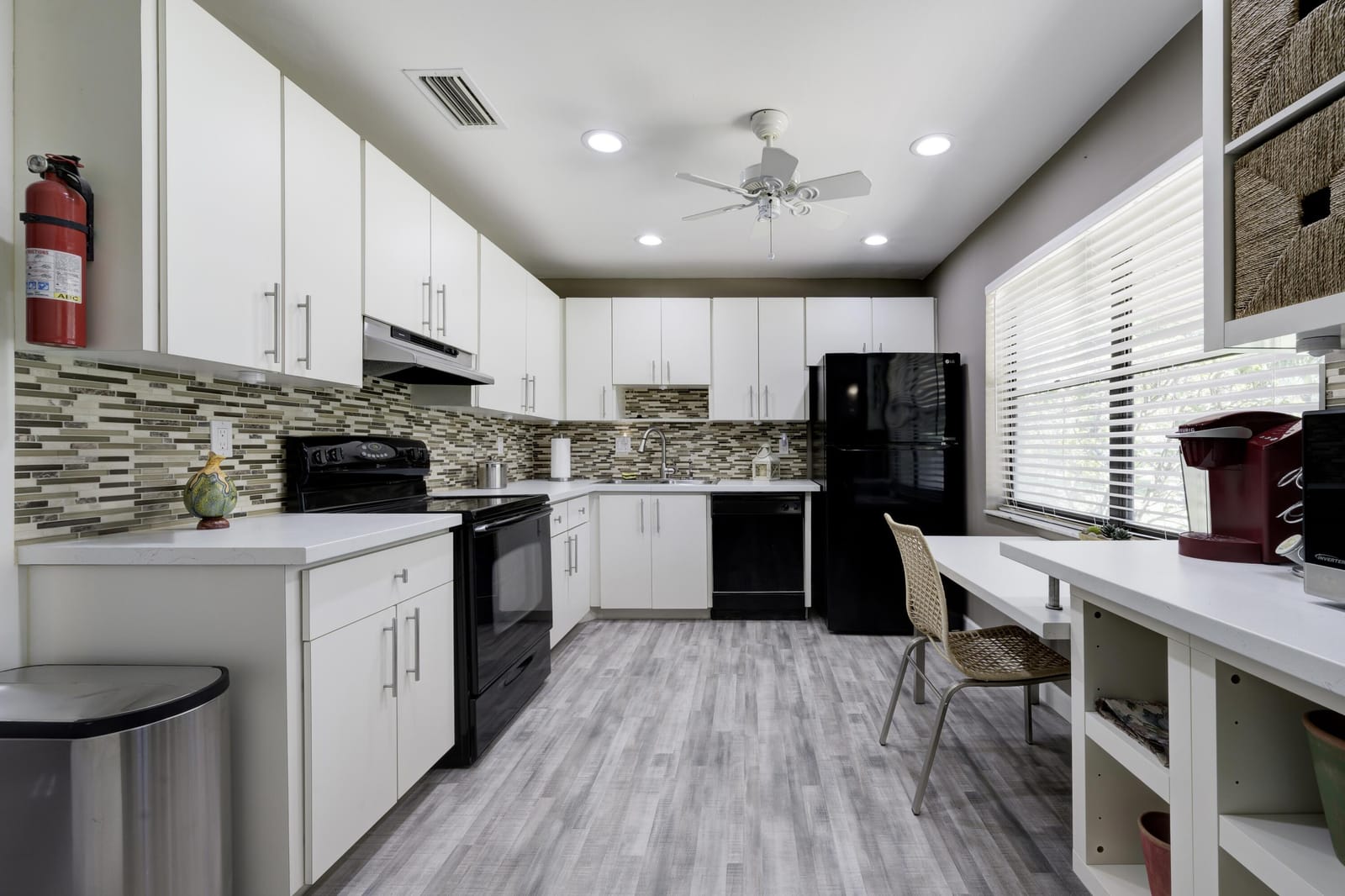 1731 Palmland Drive — photo 6