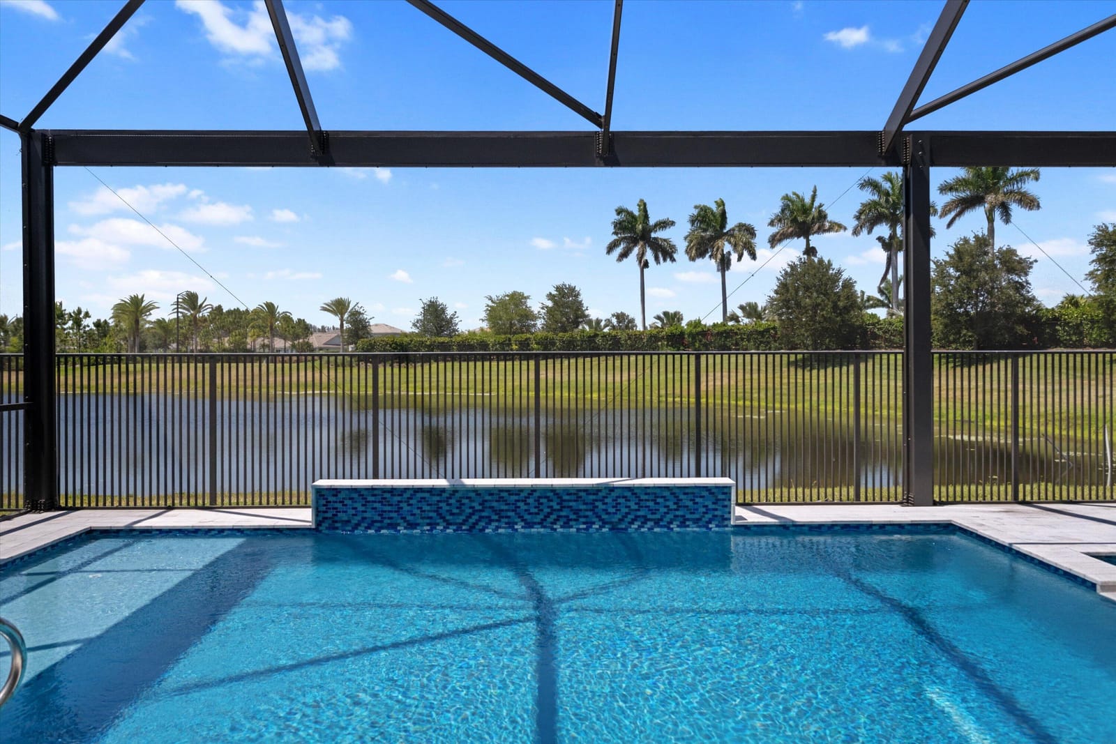 5676 Saint Armands Way — photo 2