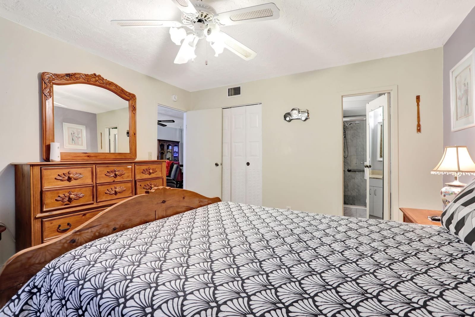 2801 Somerset Drive 112, Lauderdale Lakes, FL 33311 photo 13