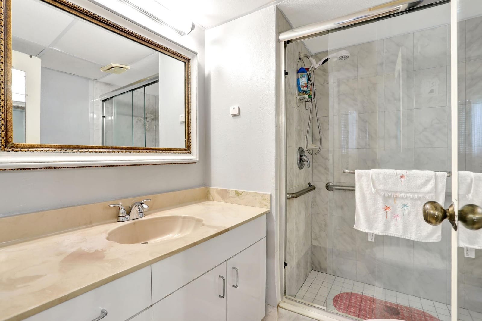 2801 Somerset Drive 112, Lauderdale Lakes, FL 33311 photo 14