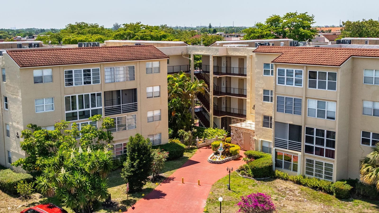 2801 Somerset Drive 112, Lauderdale Lakes, FL 33311 photo 20