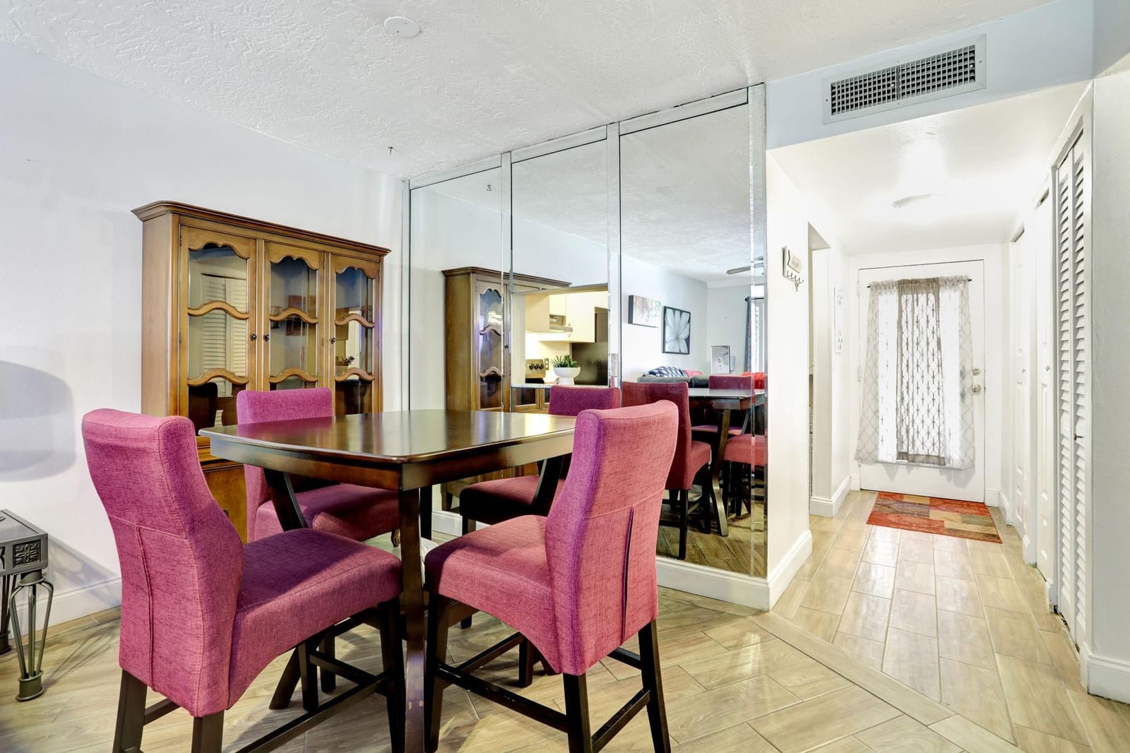 2801 Somerset Drive 112 — photo 10