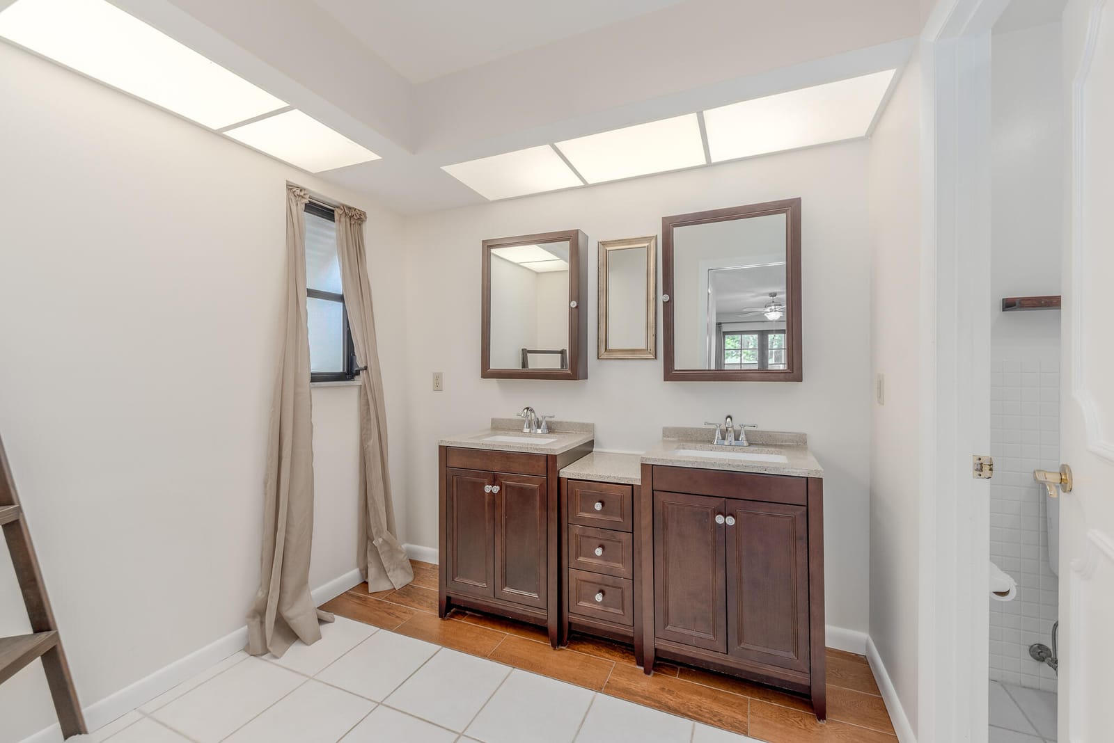 1743 NW Spruce Ridge Drive — photo 12