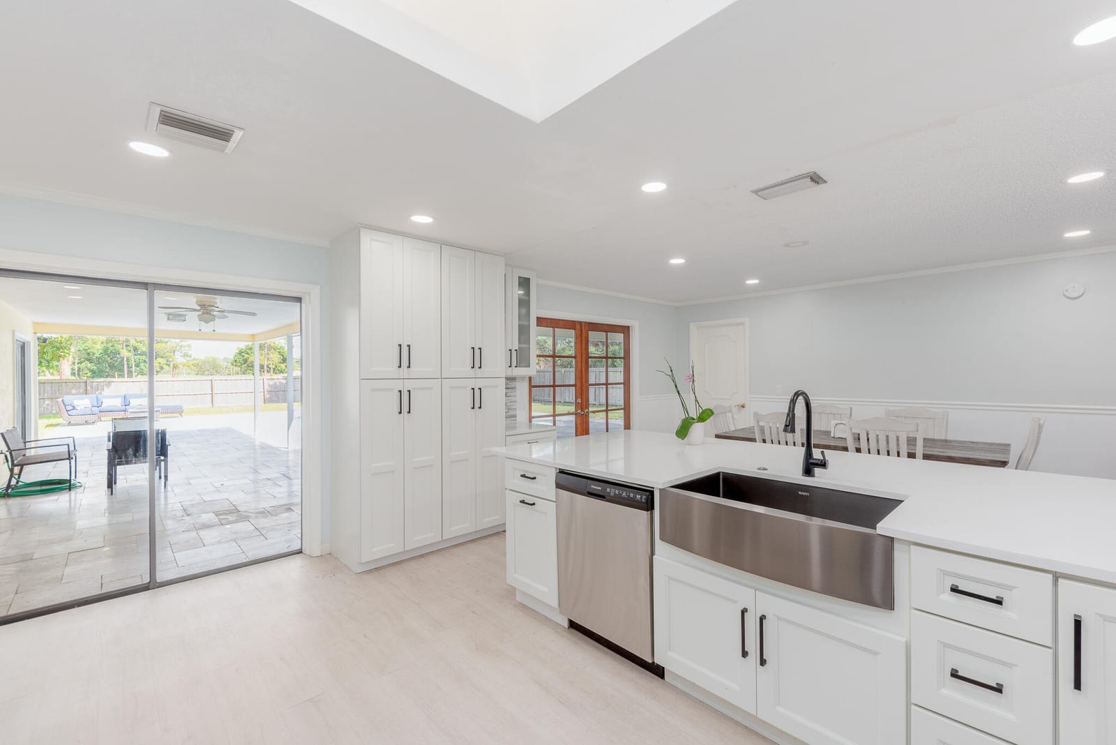1743 NW Spruce Ridge Drive — photo 10