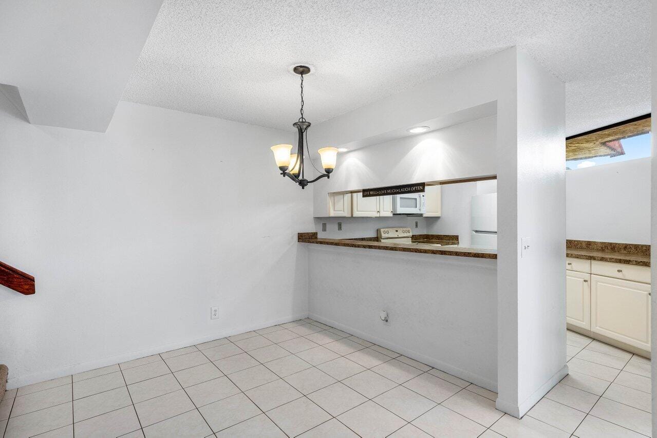 8352 Trent Court #B, Boca Raton, FL 33433 photo 11