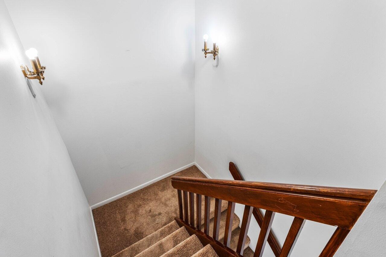 8352 Trent Court #B, Boca Raton, FL 33433 photo 18