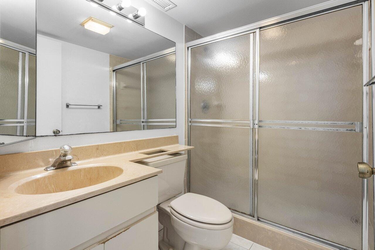 8352 Trent Court #B, Boca Raton, FL 33433 photo 28