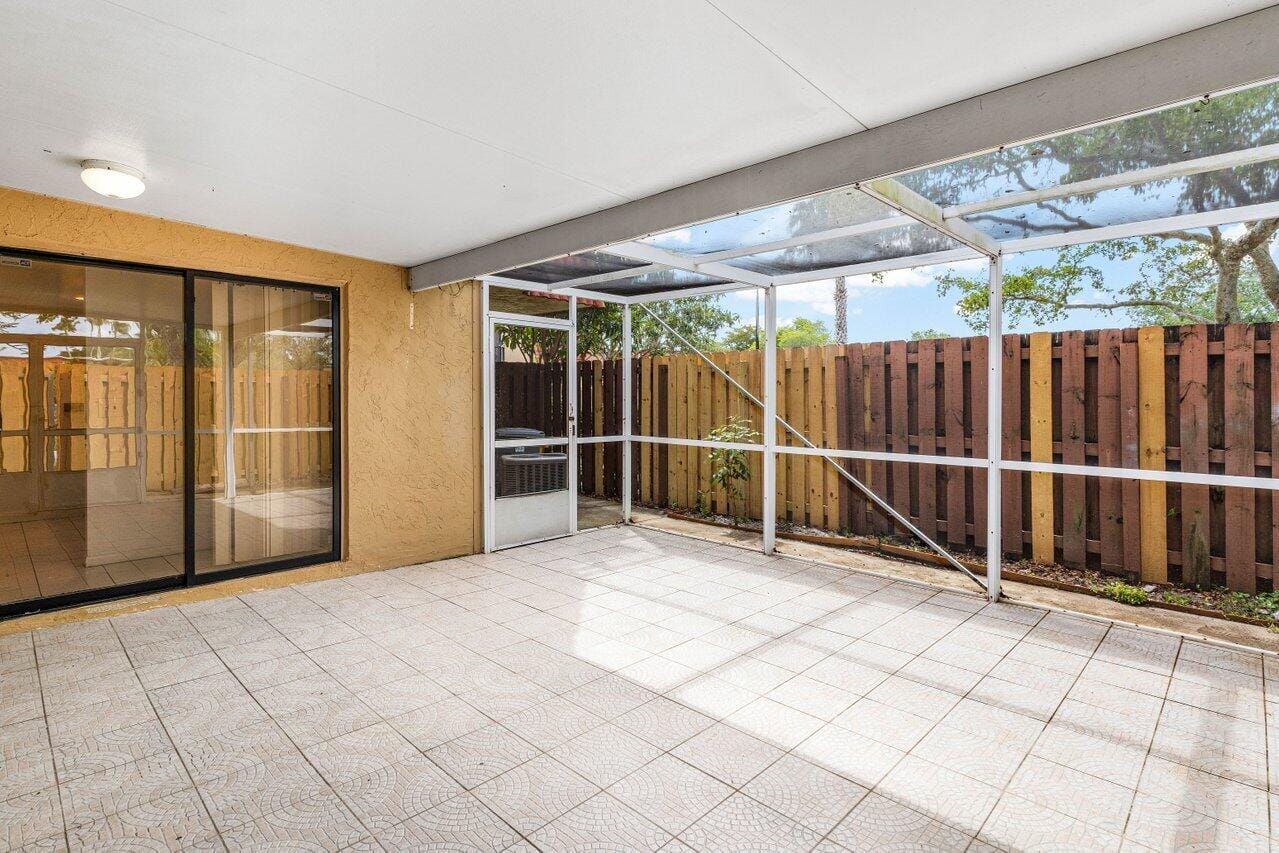 8352 Trent Court #B, Boca Raton, FL 33433 photo 5