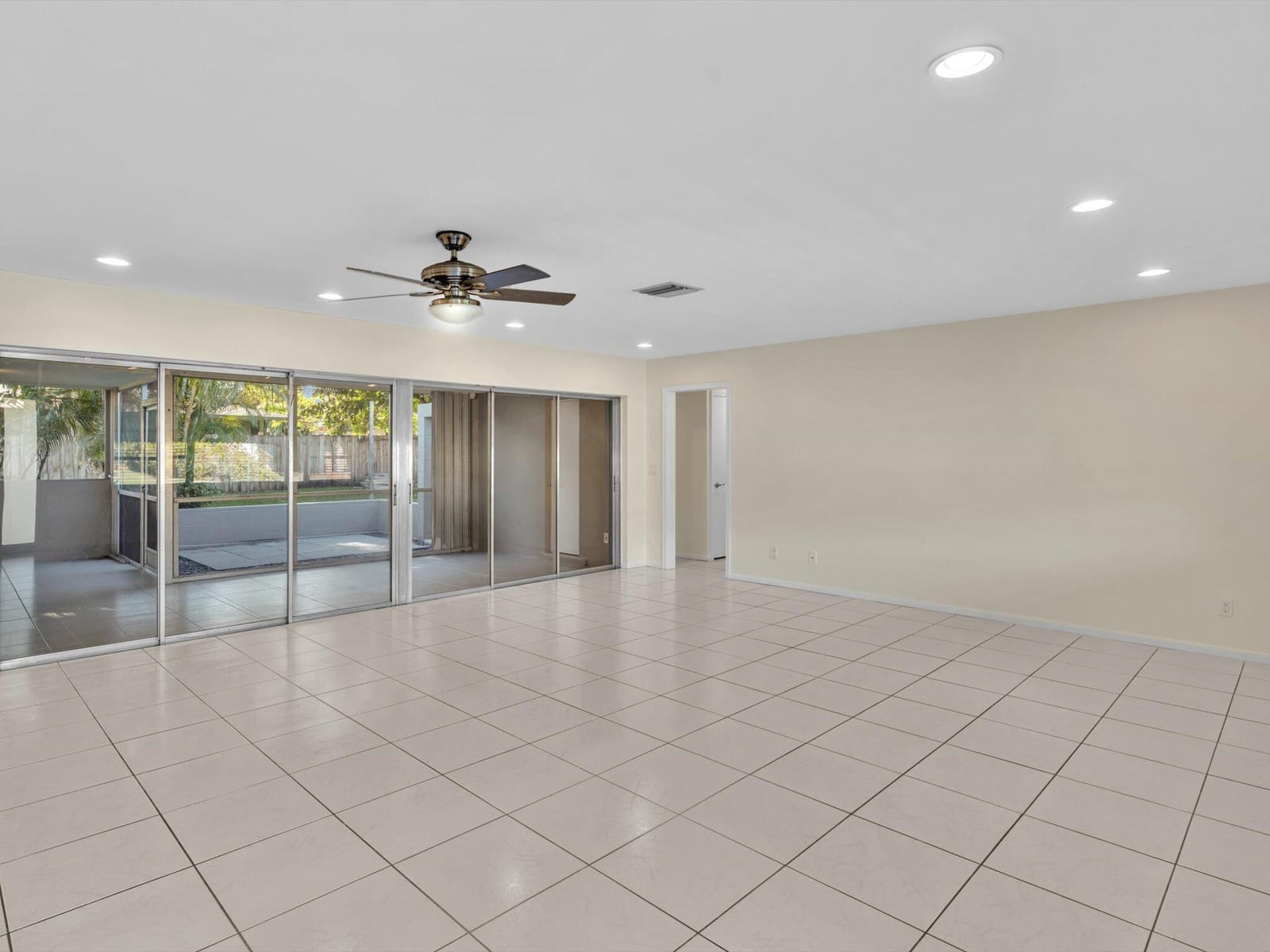 2710 SW 6th Street SW, Boynton Beach, FL 33435 photo 22