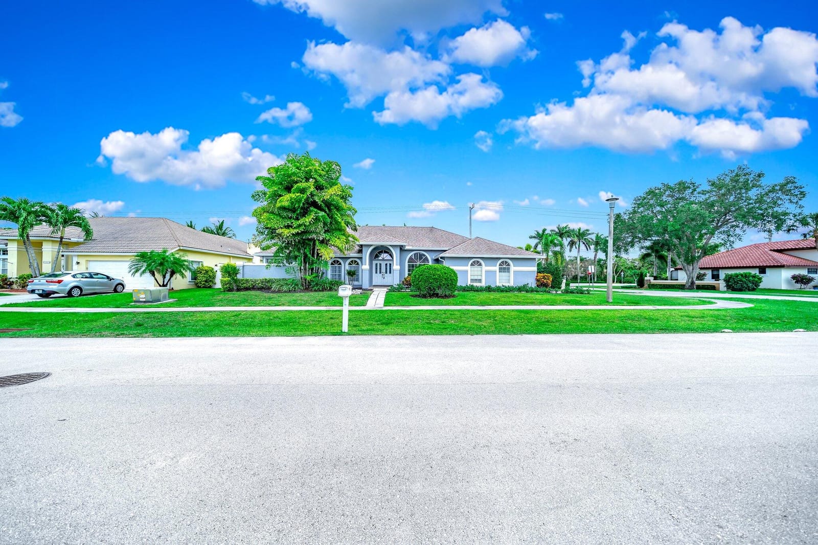 1800 Lynton Circle, Wellington, FL 33414