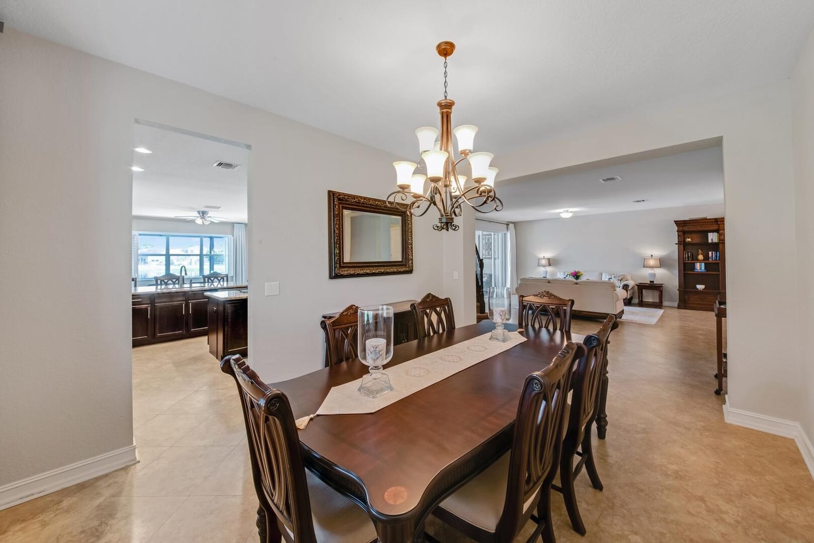 8472 Serena Creek Avenue — photo 12