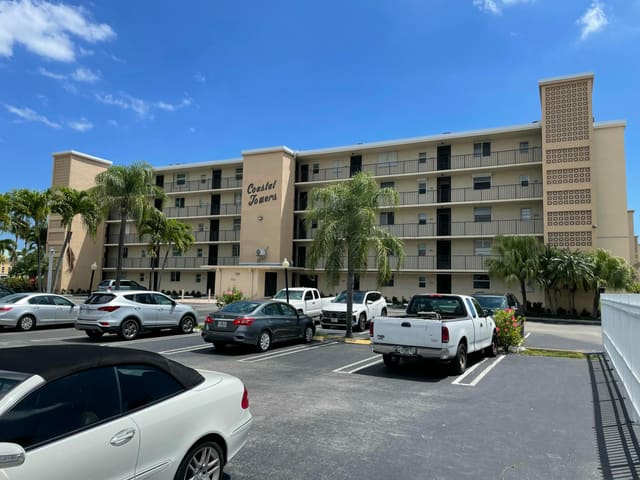 720 E Ocean Avenue 407, Boynton Beach, FL 33435