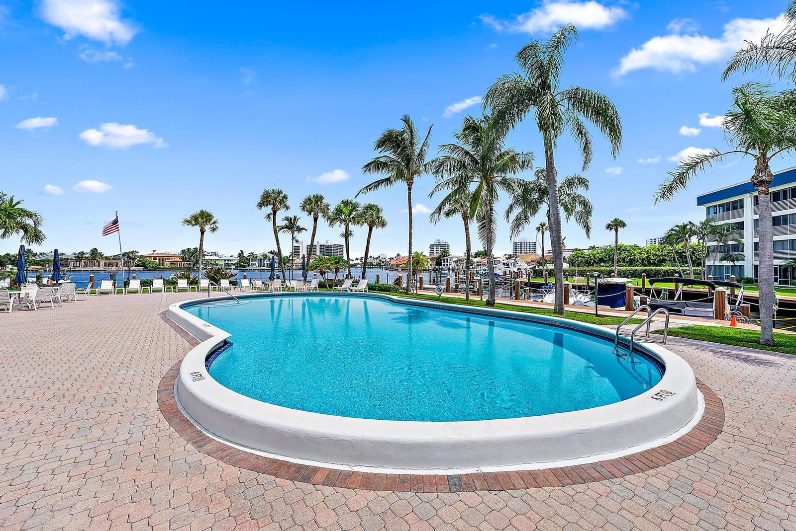 951 Spanish Circle 445, Delray Beach, FL 33483 photo 12