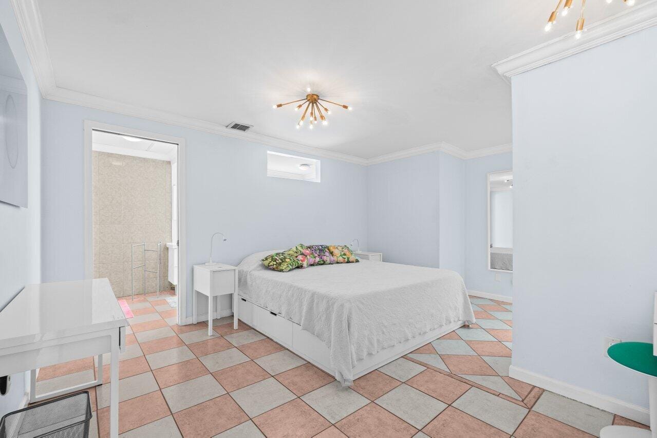 321 N Lakeside Drive, Lake Worth Beach, FL 33460 photo 20