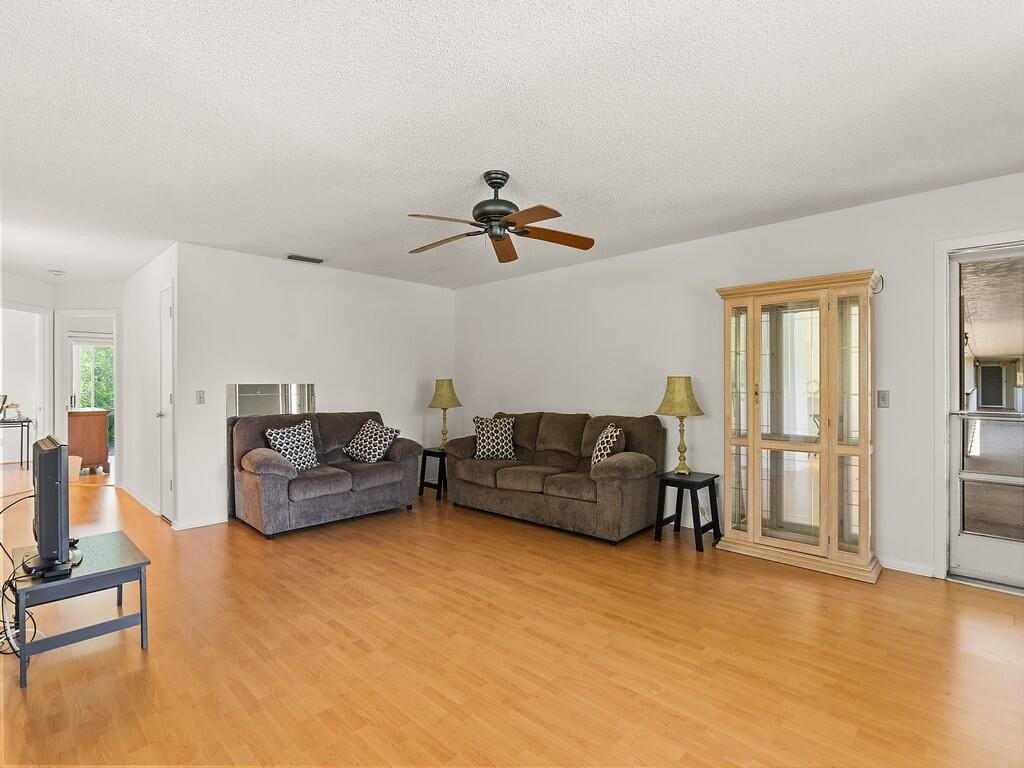 23 Lake Vista 207 Trail W 207, Port St. Lucie, FL 34952