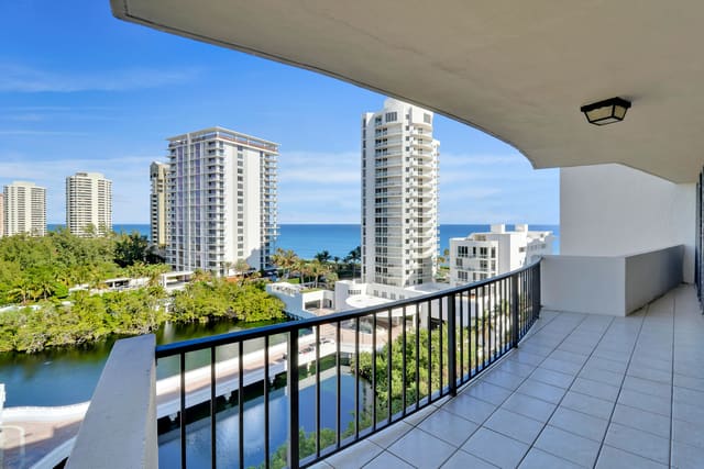 4200 N Ocean Drive 2-1005, Riviera Beach, FL 33404