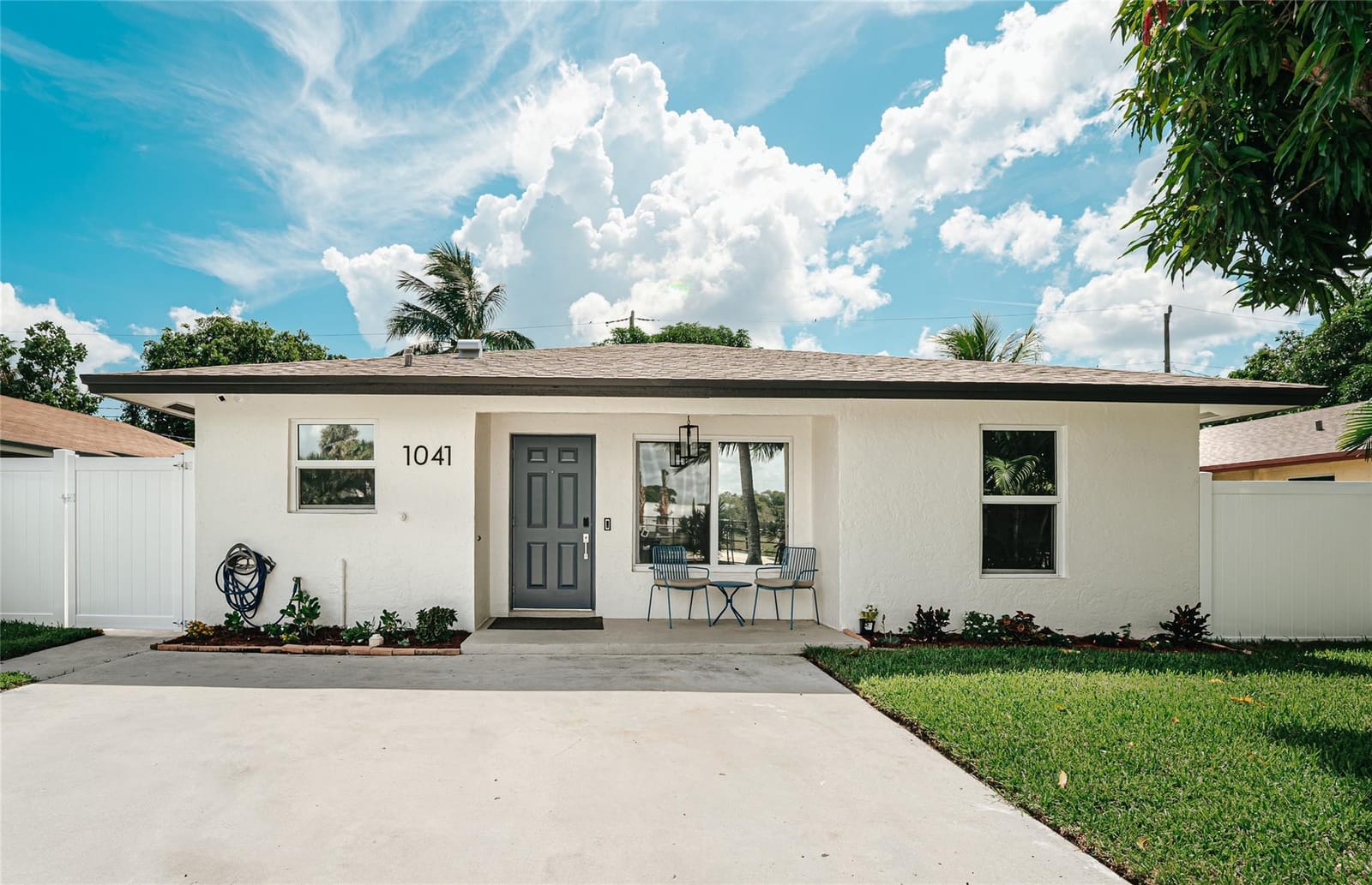 1041 SW 4th Avenue, Delray Beach, FL 33444 photo 1