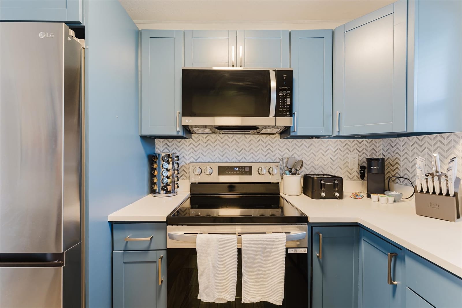 1041 SW 4th Avenue, Delray Beach, FL 33444 photo 7