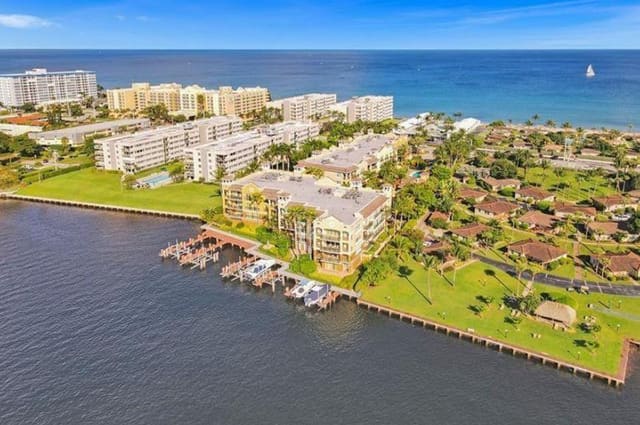 1228 Hillsboro Mile 206, Hillsboro Beach, FL 33062