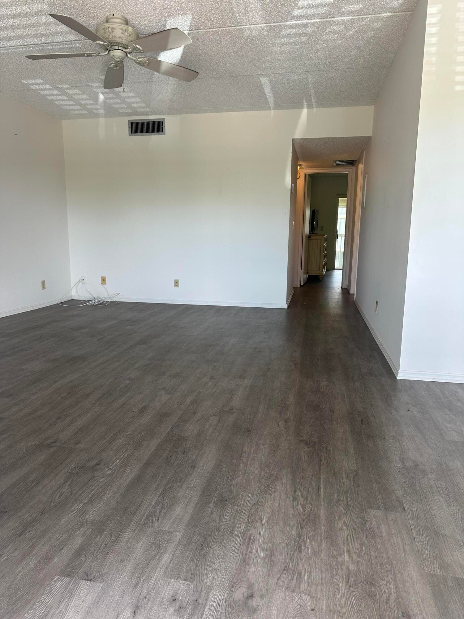 300 Village Green Circle S 217 — photo 4