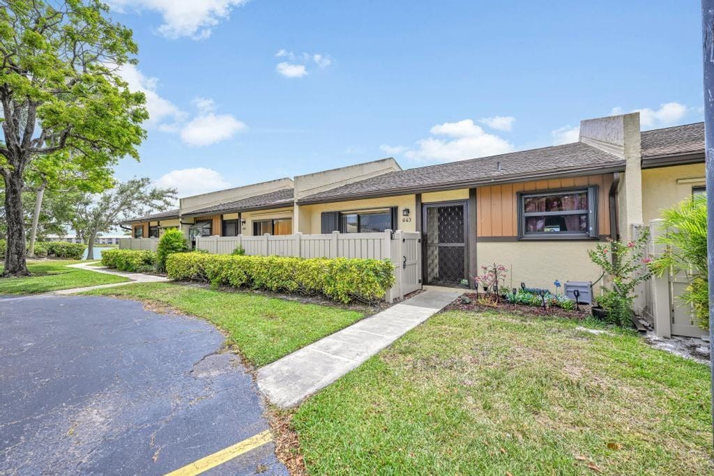 643 Banks Road, Margate, FL 33063