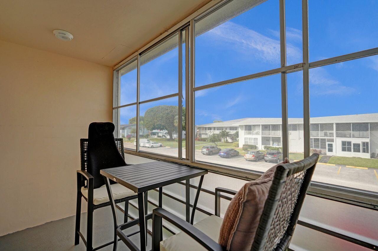 116 Easthampton E, West Palm Beach, FL 33417 photo 12