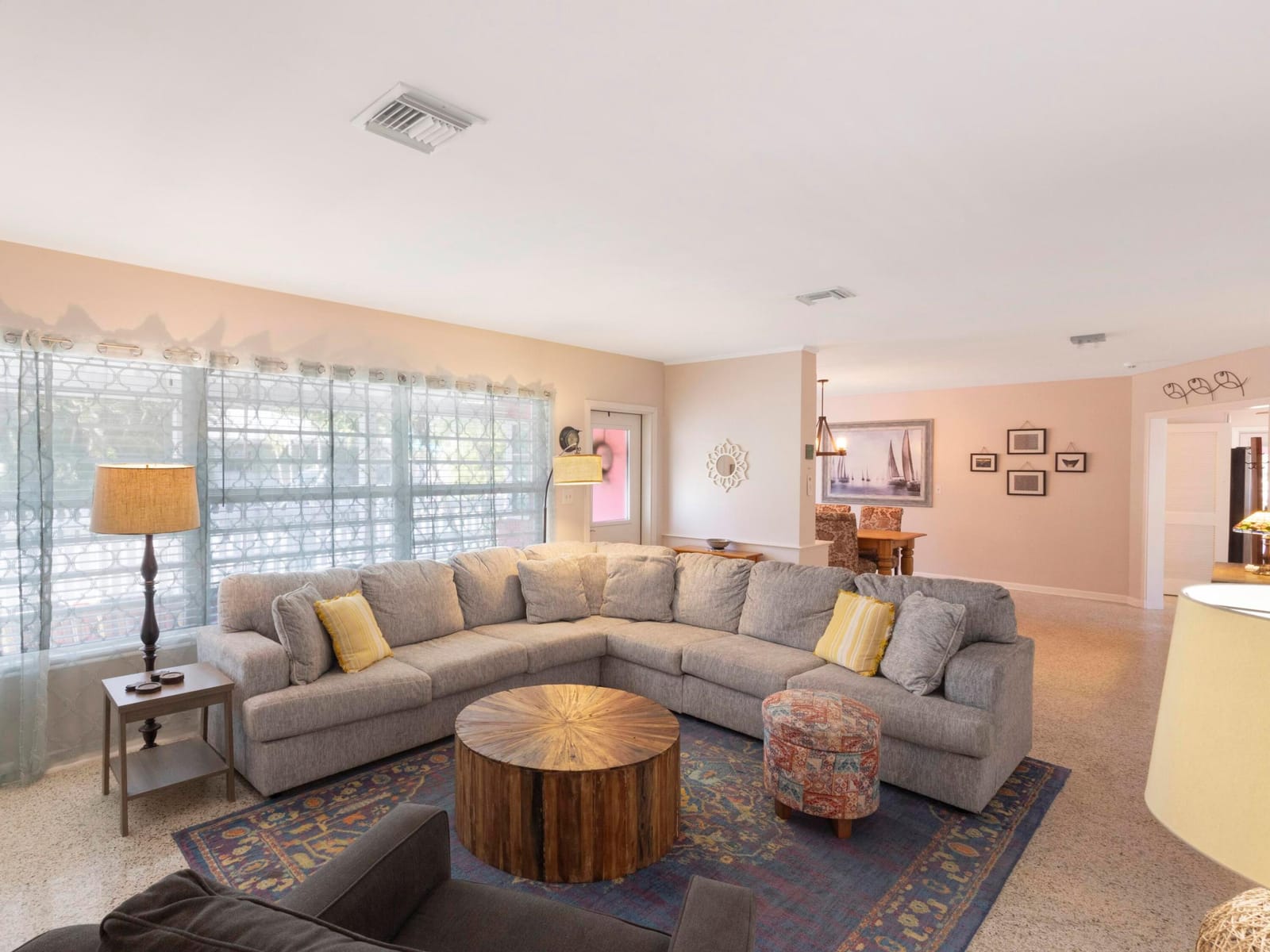 1001 N Lakeside Drive — photo 8
