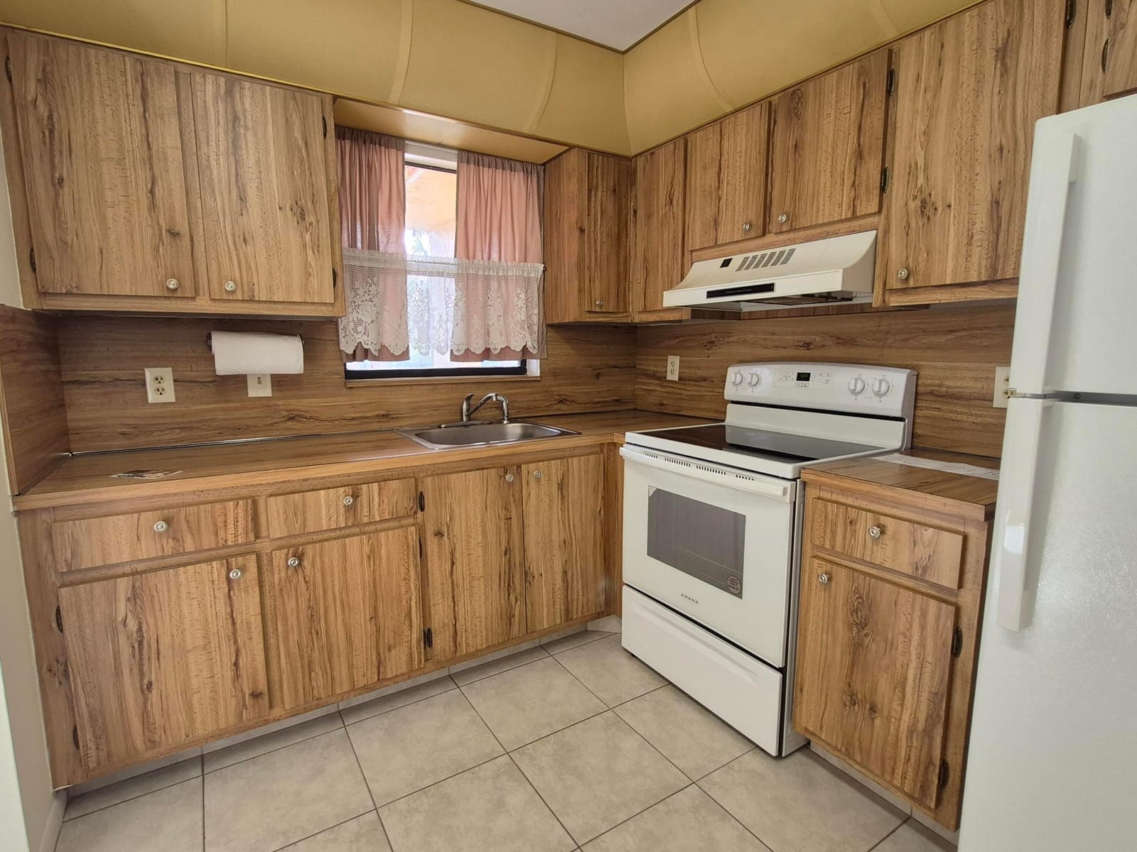4640 Lucerne Lakes Boulevard 304, Lake Worth, FL 33467