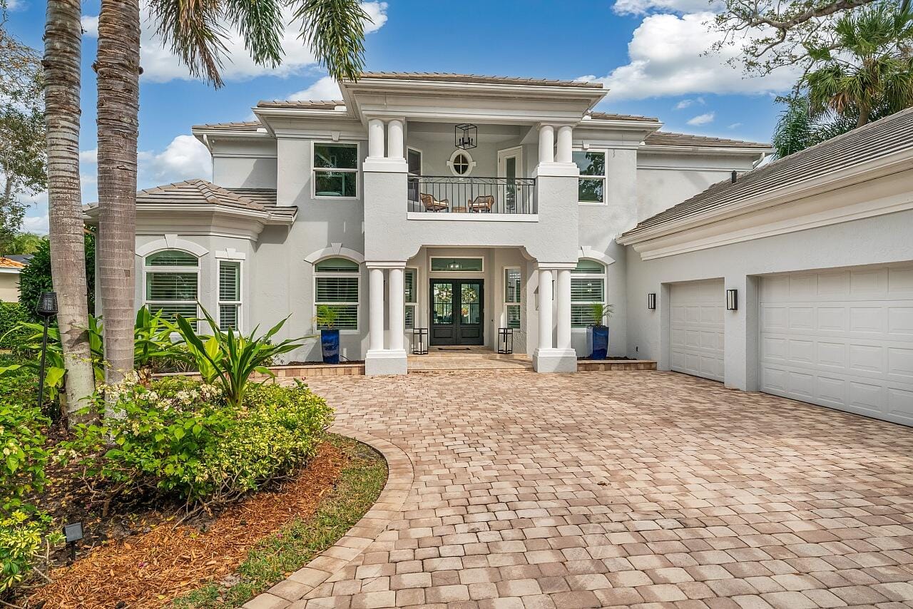 700 Marbrisa River Lane, Vero Beach, FL 32963