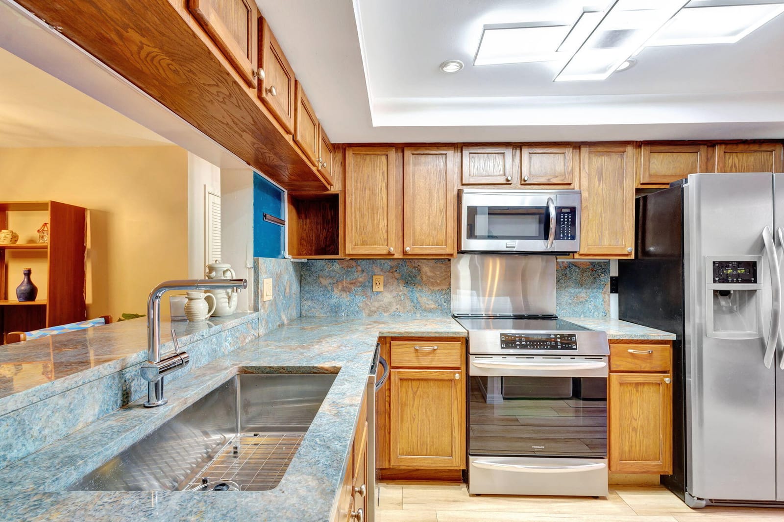 3110 Surf Way 4 — photo 5