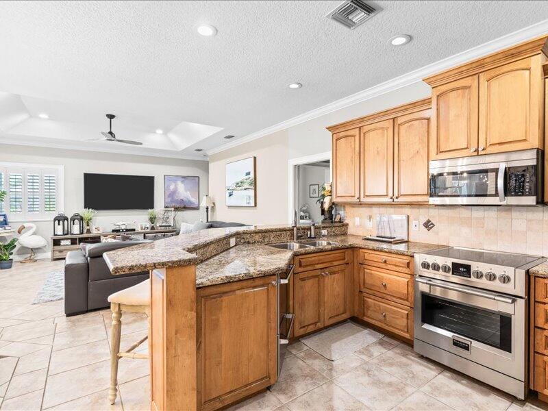 1020 White Tail Avenue SW — photo 9